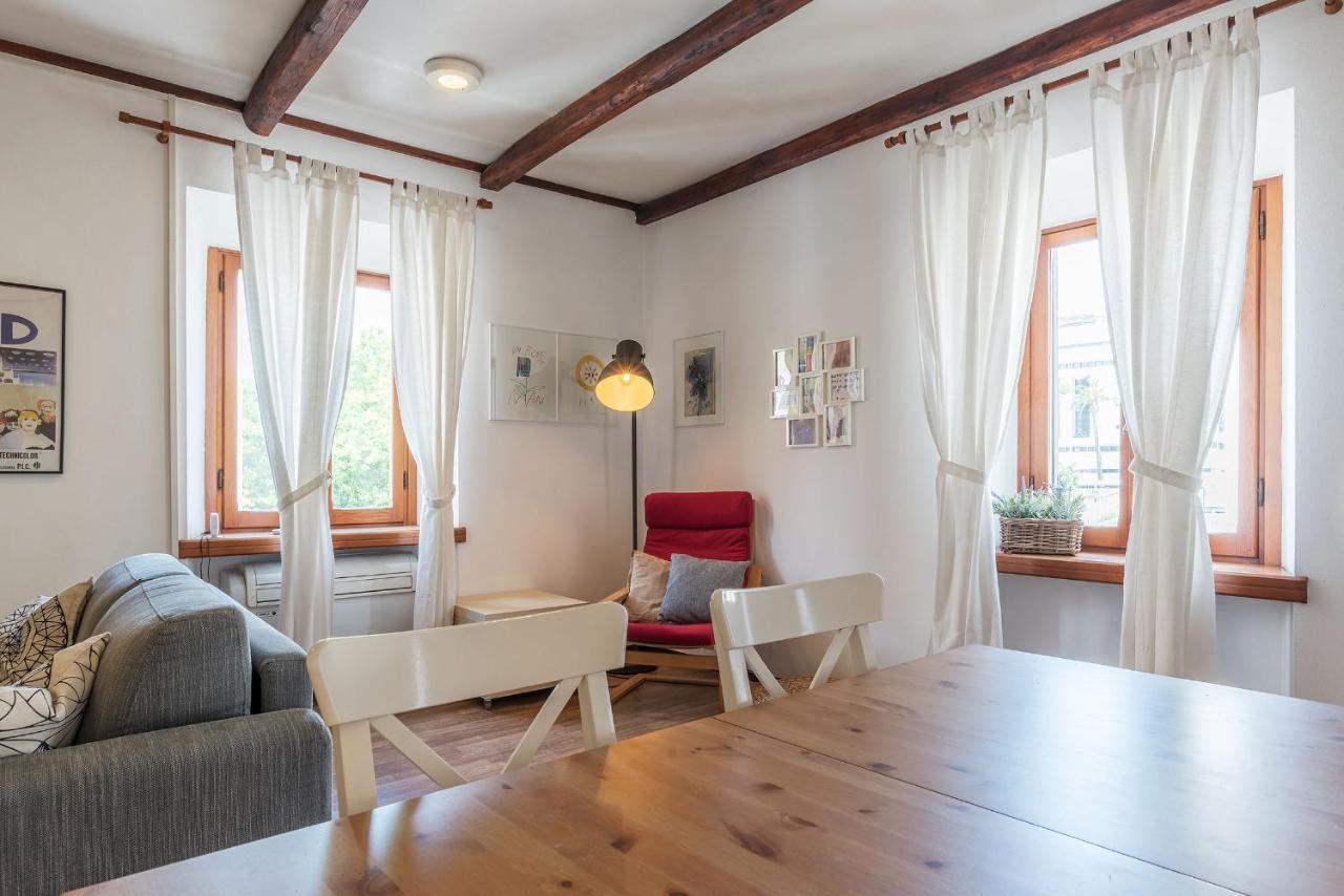 Colosseo Modern Apartment Рим Экстерьер фото